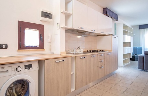 Tirrenia Apartment | Beverly Park Residence