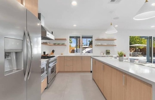 Araby House | Beverly Private Desert Oasis