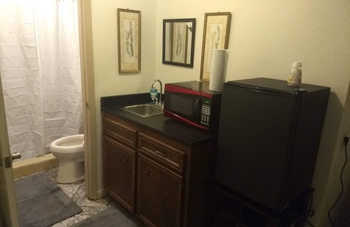 West San Antonio House | Bexar Suite Private Entrance and Bathroom Lackland AFB