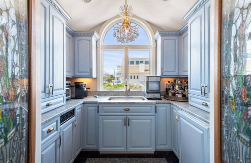 Newbury House | Beyond the Sea