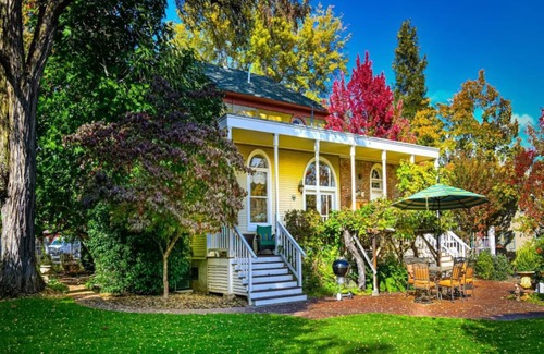 Jacksonville House | BF Dowell House