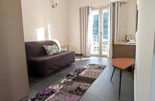 Mesolongi Apartment | BH951 - C - Suite Messologgi