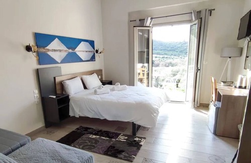 Mesolongi Apartment | BH953 - C - Suite Messologgi