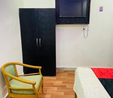Taj Ganj Hotel | Bharat Villa - Homestay