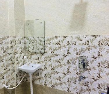 Taj Ganj Hotel | Bharat Villa - Homestay