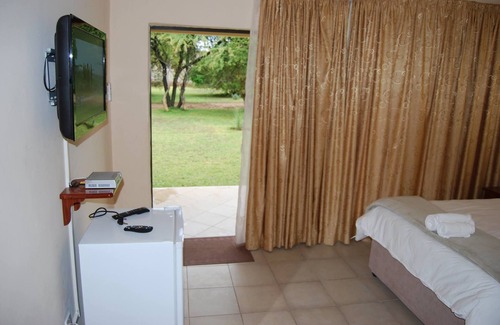 Bulawayo Cabin | Bhedu Berry Lodge