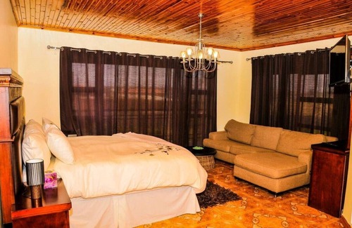 Bulawayo Bed & Breakfast | Bhimi Getaway Guest House