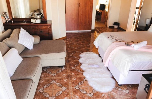 Bulawayo Bed & Breakfast | Bhimi Getaway Guest House