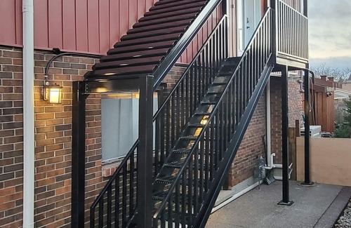Kitchener Apartment | BHL Sunset Loft 1 Bedroom 2 Bath