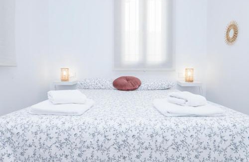 San Andres-San Pablo Apartment | BHost - Regina VIII