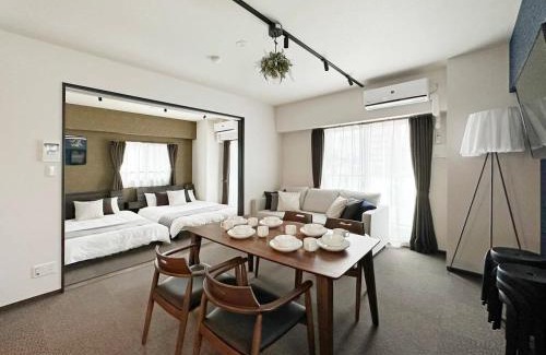 Hiroshima City Centre Apartment | bHOTEL Nagomi - Large 2BR Apt City Center for 10 Ppl