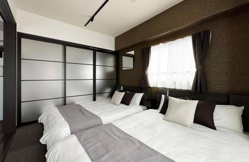 Hiroshima City Centre Apartment | bHOTEL Nagomi - Large 2BR Apt City Center for 10 Ppl