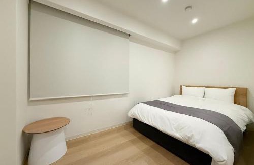 Hiroshima City Centre Apartment | bHOTEL Nikkei Central 3BR Apt Close to Shopping & Dining