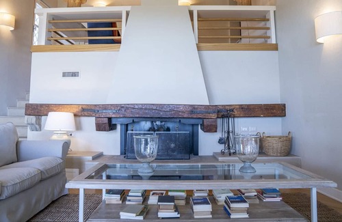 San Feliciano Other | Bianca la Luna boasts a spectacular panoramic view of Lake Trasimeno, elegant interiors with light c