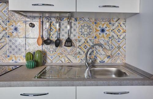 Albisola Superiore Apartment | Biancoeblu