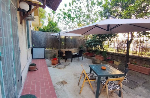 Garbatella Apartment | Bibbi's Garden Garbatella -apartment with garden 10 minutes from downtown