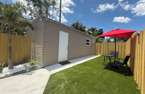 Brandon Apartment | Bienes House private property in Brandon