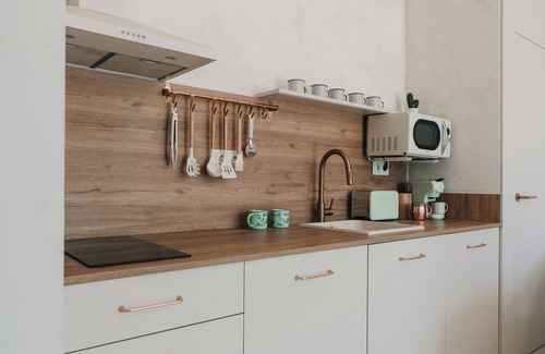 Caravaca de la Cruz Apartment | "Bienvenido a un lugar para sentir. y un secreto que querrás contar."