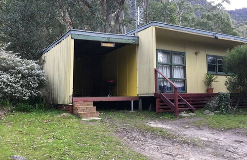 Halls Gap House | Bienvenu- Self Contained Cottage