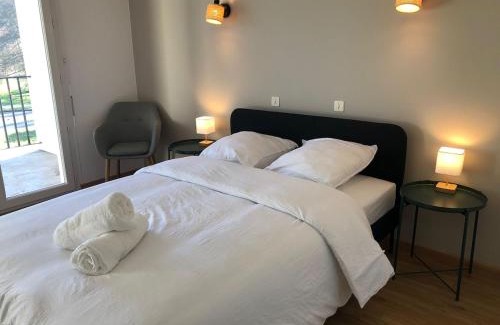 Cazaubon Apartment | Bienvenue à L'Oustalet Studio 1