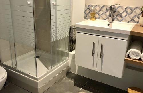 La Richardais House | Bienvenue à la Chouette Bicoque! Maison Avec Jardin, Bord de Rance