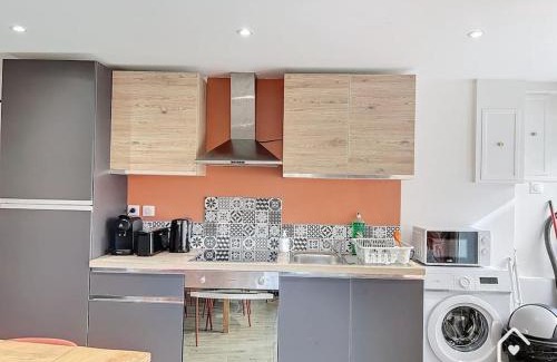 Chatellerault Apartment | Bienvenue chez Janna - 6 Personnes - Parking facile