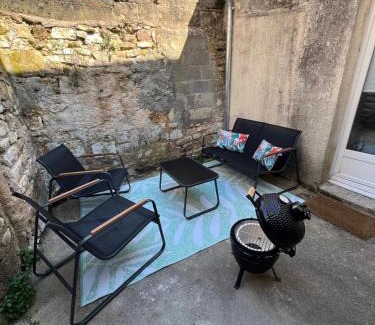 Chatellerault Apartment | Bienvenue chez Janna - 6 Personnes - Parking facile