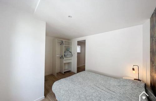 Chatellerault Apartment | Bienvenue chez Janna - 6 Personnes - Parking facile