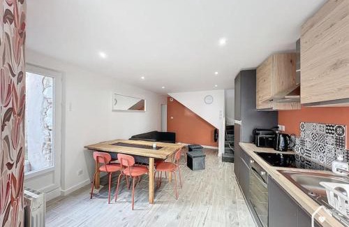 Chatellerault Apartment | Bienvenue chez Janna - 6 Personnes - Parking facile