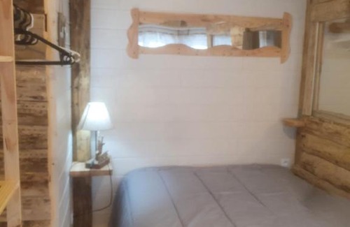 La Bourboule Apartment | bienvenue chez les choup;s le p;tit laponie