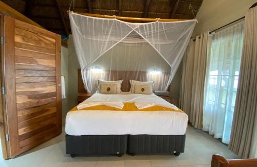 Kasane Cabin | Big 5 Toro Lodge