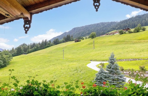 Alpbach Apartment | Big alpine stay for families & groups