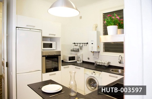 Sant Antoni Apartment | Big apartment Barcelona Gran via