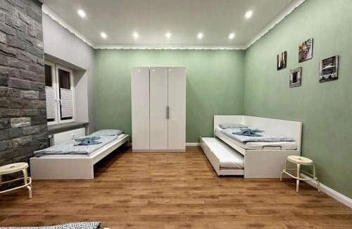Krefeld Apartment | Big Apartment in Krefeld