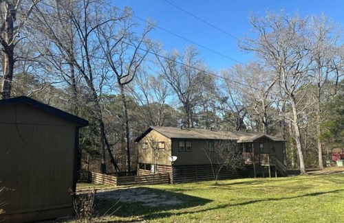Zavalla Cabin | Big Bass Cabin