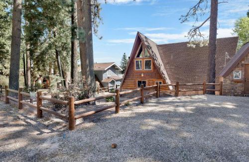 Big Bear Lake House | Big bear den #2152