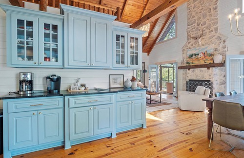 Houston House | Big Bend Retreat: 5 BR, 3 BA House in Houston, Sleeps 14