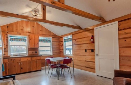 Holton Cottage | Big Blue Lake Cottages, LLC - Cottage #1