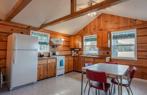 Holton Cottage | Big Blue Lake Cottages, LLC - Cottage #1