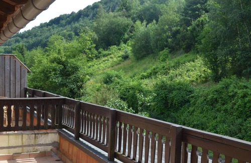 Krov Bed & Breakfast | Big Buddha - Guesthouse Natural Mosel