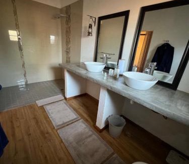 Kunene House | Big Cats Namibia Farmstay & Tours