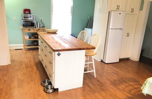 Avon House | Big Charming Bay Head Beach House on East Ave -Ocean Views, Ping Pong, Big Yard!