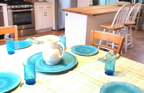 Avon House | Big Charming Bay Head Beach House on East Ave -Ocean Views, Ping Pong, Big Yard!