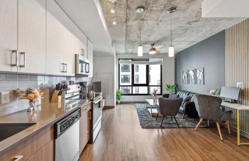 Five Points South Apartment | Big City Energy 2BR Apt in the Heart of BHM