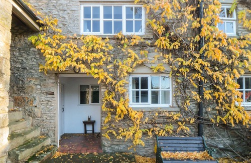 Fadmoor Cottage | BIG COTTAGE, pet friendly, character holiday cottage in Fadmoor