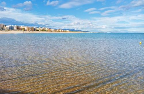 Canet de Berenguer Apartment | Big Gran Khan Apartment Canet den Berenguer con Piscina