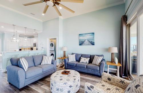 Dauphin Island House | Big Group Beach Escape