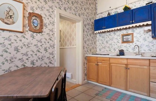 Leadville House | Big Groups - Sauna, Pool Table, Office, Pets OK