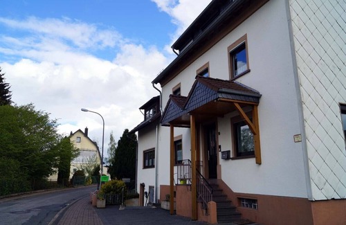 Lissendorf House | big holiday house with grassland in the Vulkaneifel, near Nürburgring and Maare
