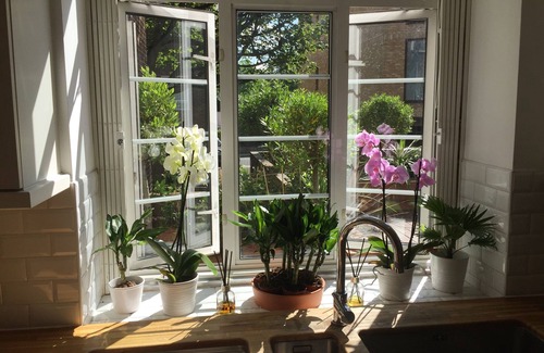 Lancaster Gate House | Big Hyde Park flat with outside space